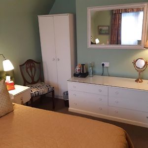 Double Room Private External Bathroom